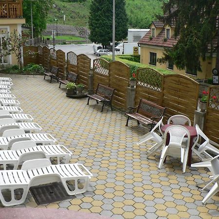 Lazensky Lecebny Dum Praha Hotel Luhačovice Kültér fotó